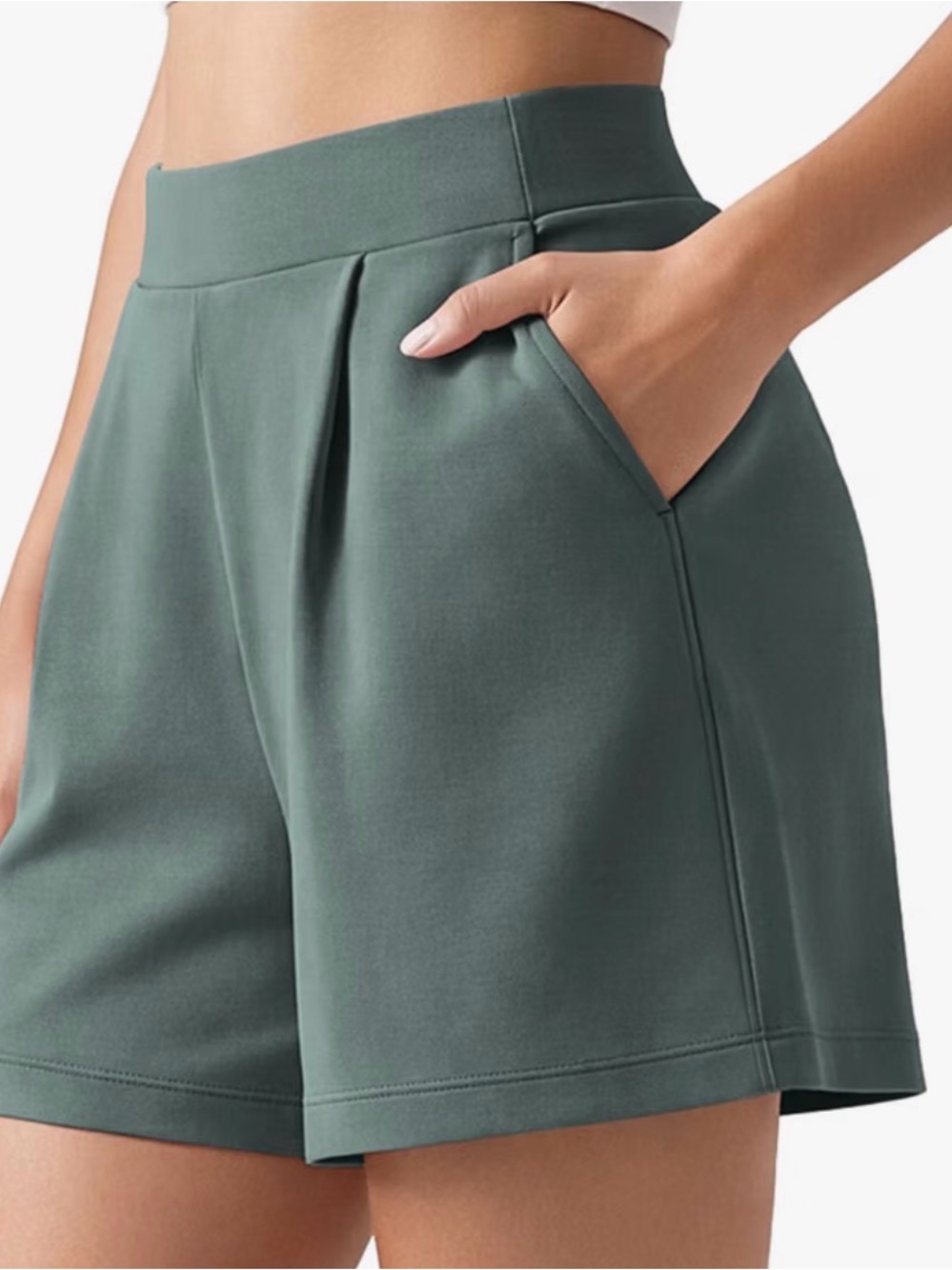 High-Waist wide leg Relaxed Shorts in Olive super soft